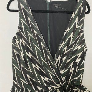 Ann Taylor Black, White, Green wrap dress size 14